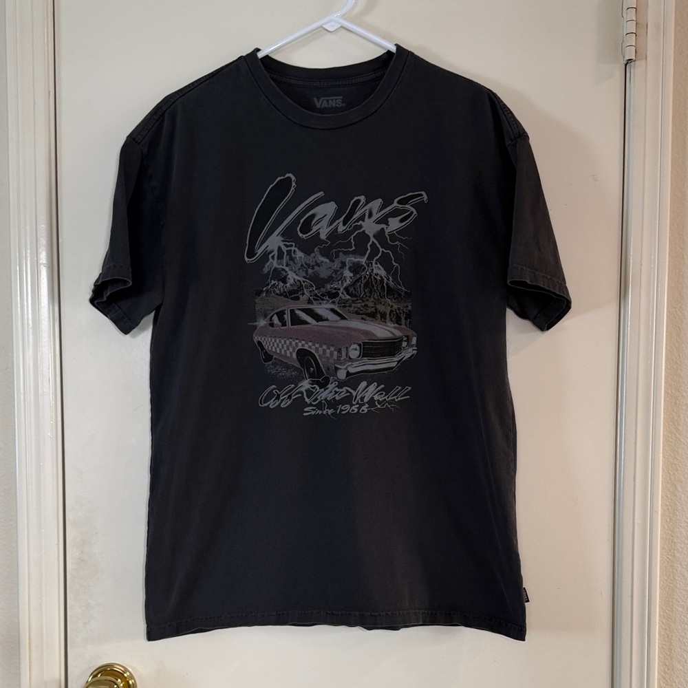 Vans Mens T-Shirt. 100% Cotton Great condition
